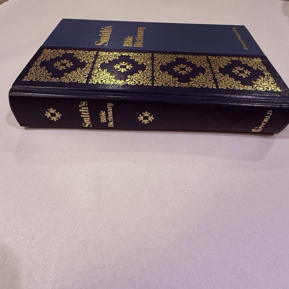 Smith’s Bible Dictionary Reference Library Edition - Picture 2 of 9